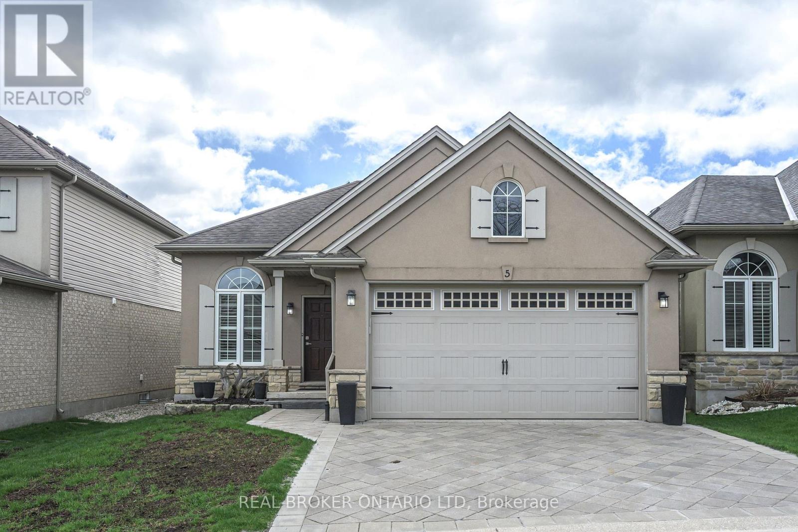 5 - 2615 COLONEL TALBOT ROAD