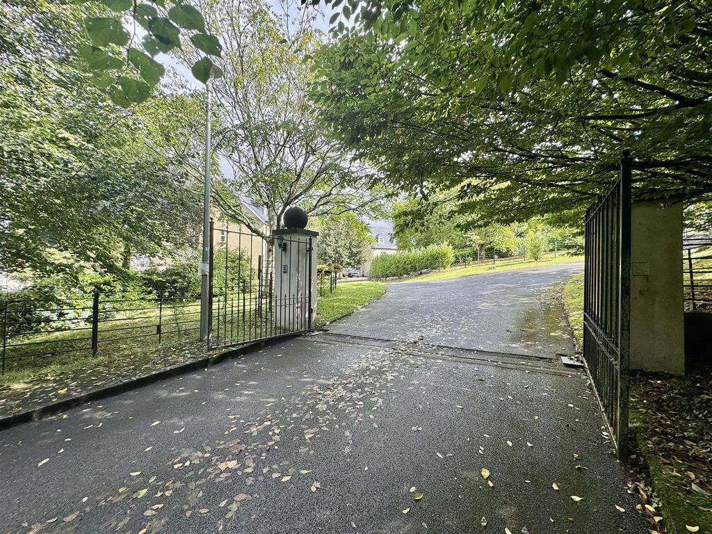 Additional image 44 of 5 bed detached house for saleManadon Park, Plymouth PL5