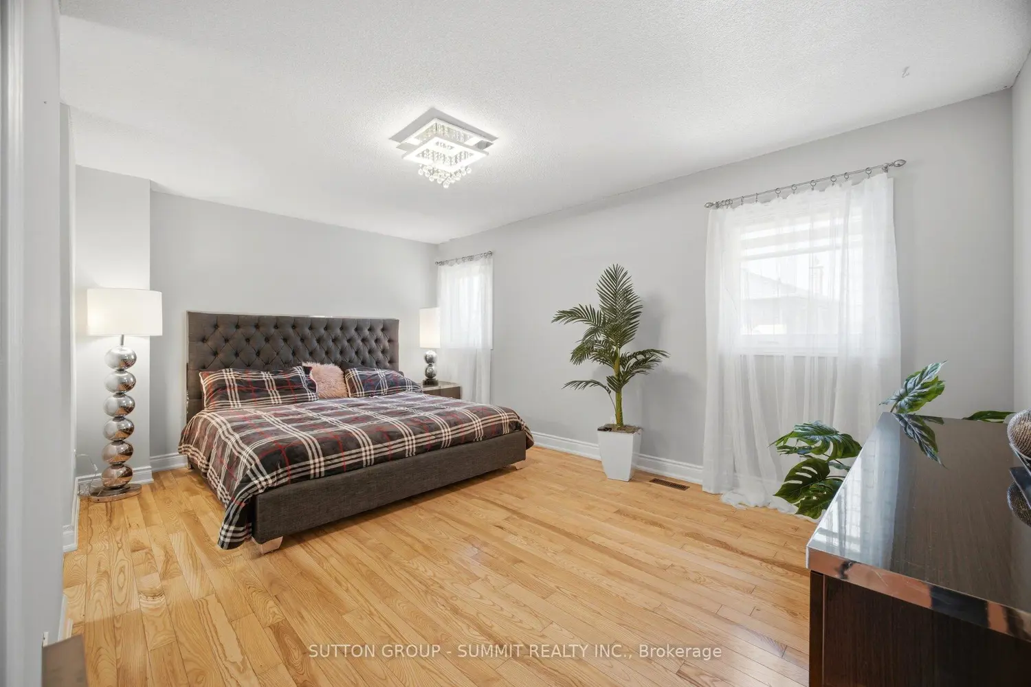 Additional image 17 of 1390 Astrella Crescent