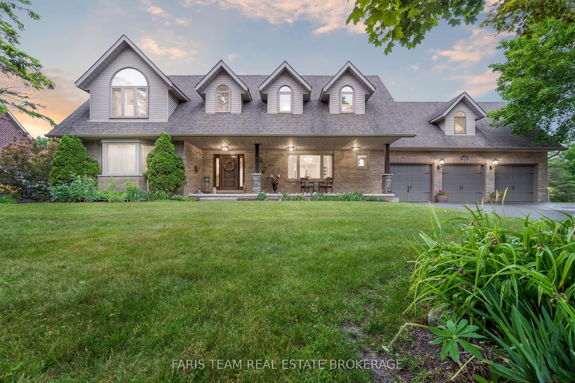 Additional image 2 of 32 Cairns Boulevard, Springwater, ON, L9X 0N8