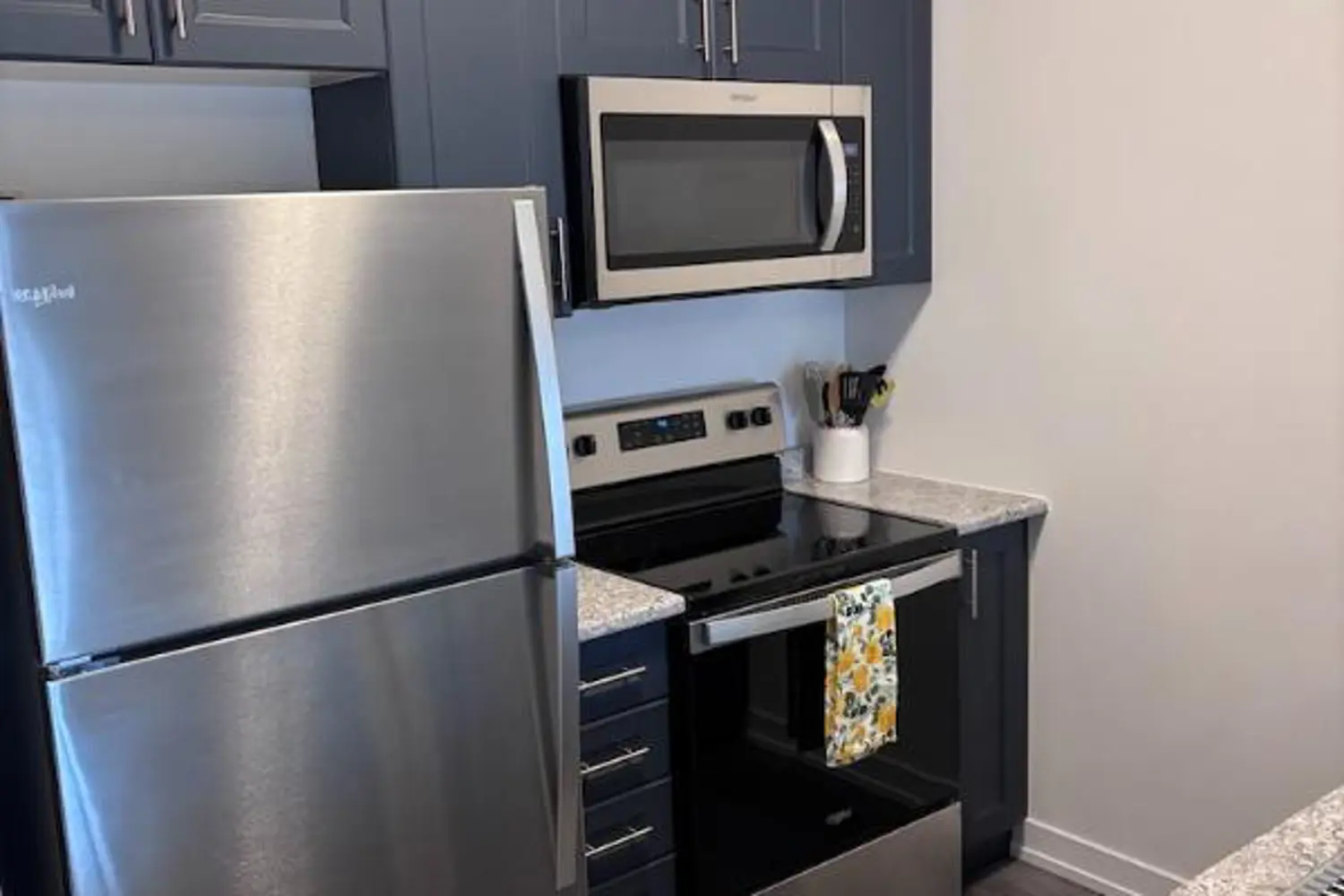 Additional image 5 of 5055 Greenlane Road 416