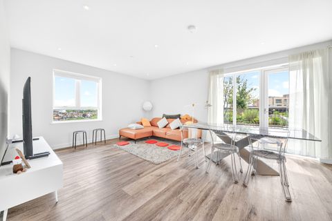 Azure House, Hornsey N8