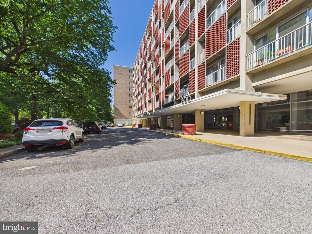 Additional image 41 of 800 4th Street SW Unit N701, Washington, DC 20024
