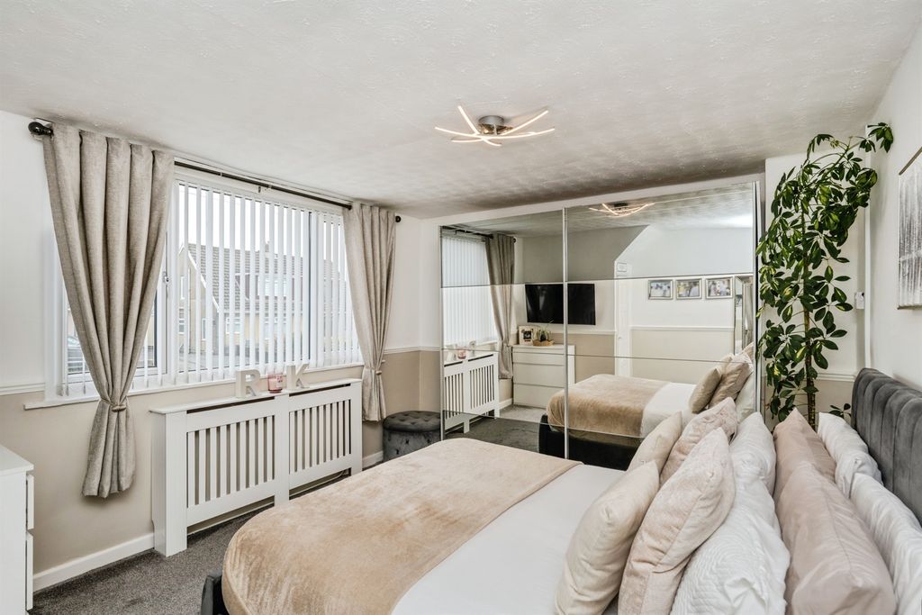 Additional image 11 of 4 bed semi-detached house for saleLlewellyn Park Drive, Morriston, Swansea SA6