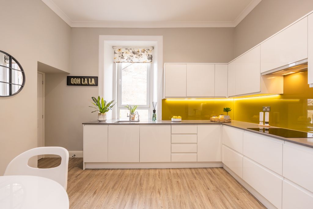 Additional image 5 of 2 bed flat for sale2 Golf Course Road, Bonnyrigg EH19