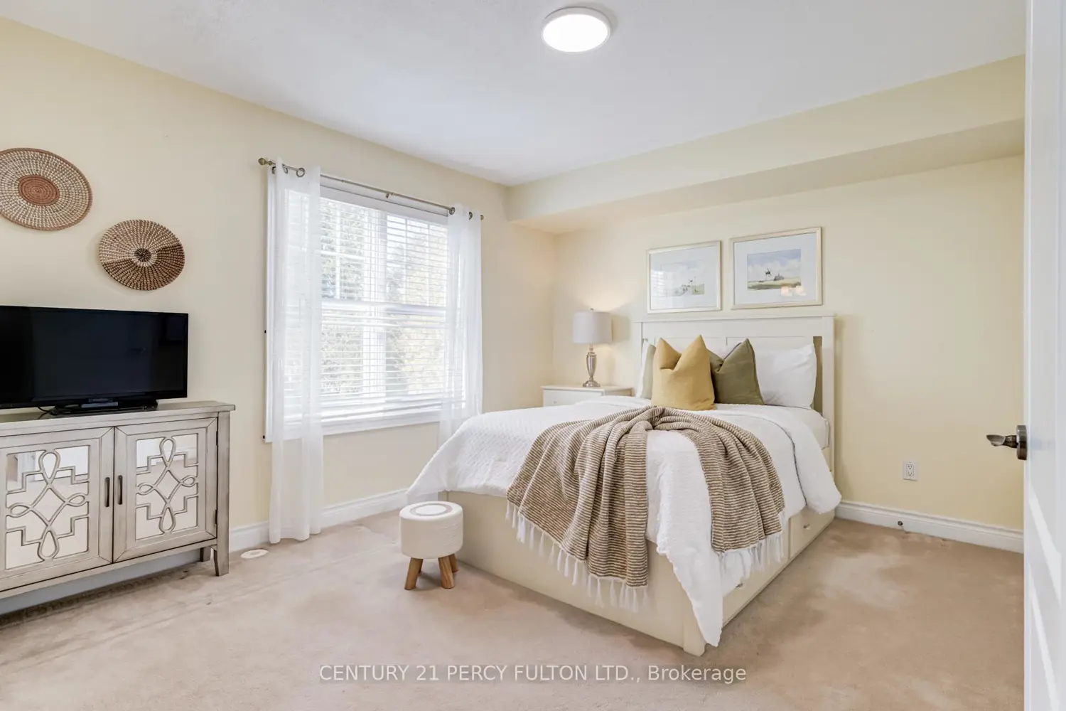 Additional image 11 of 1295 Wharf Street 3