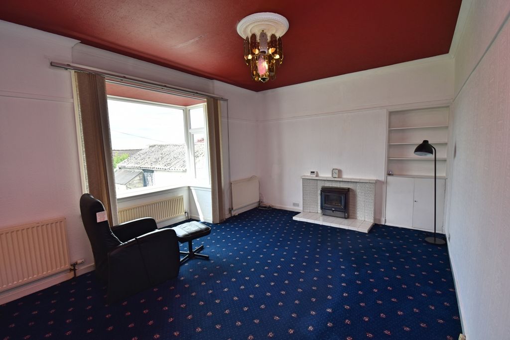 Additional image 2 of 4 bed bungalow for saleDrumry Road, Clydebank G81