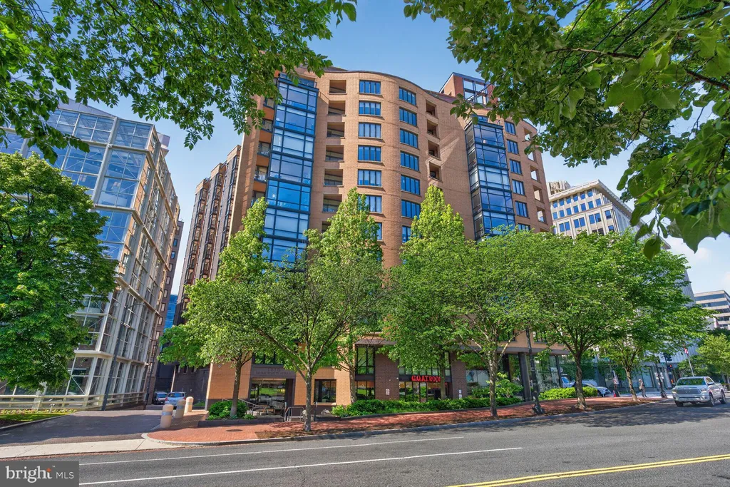 Additional image 21 of 1010 Massachusetts Avenue NW Unit 807, Washington, DC 20001
