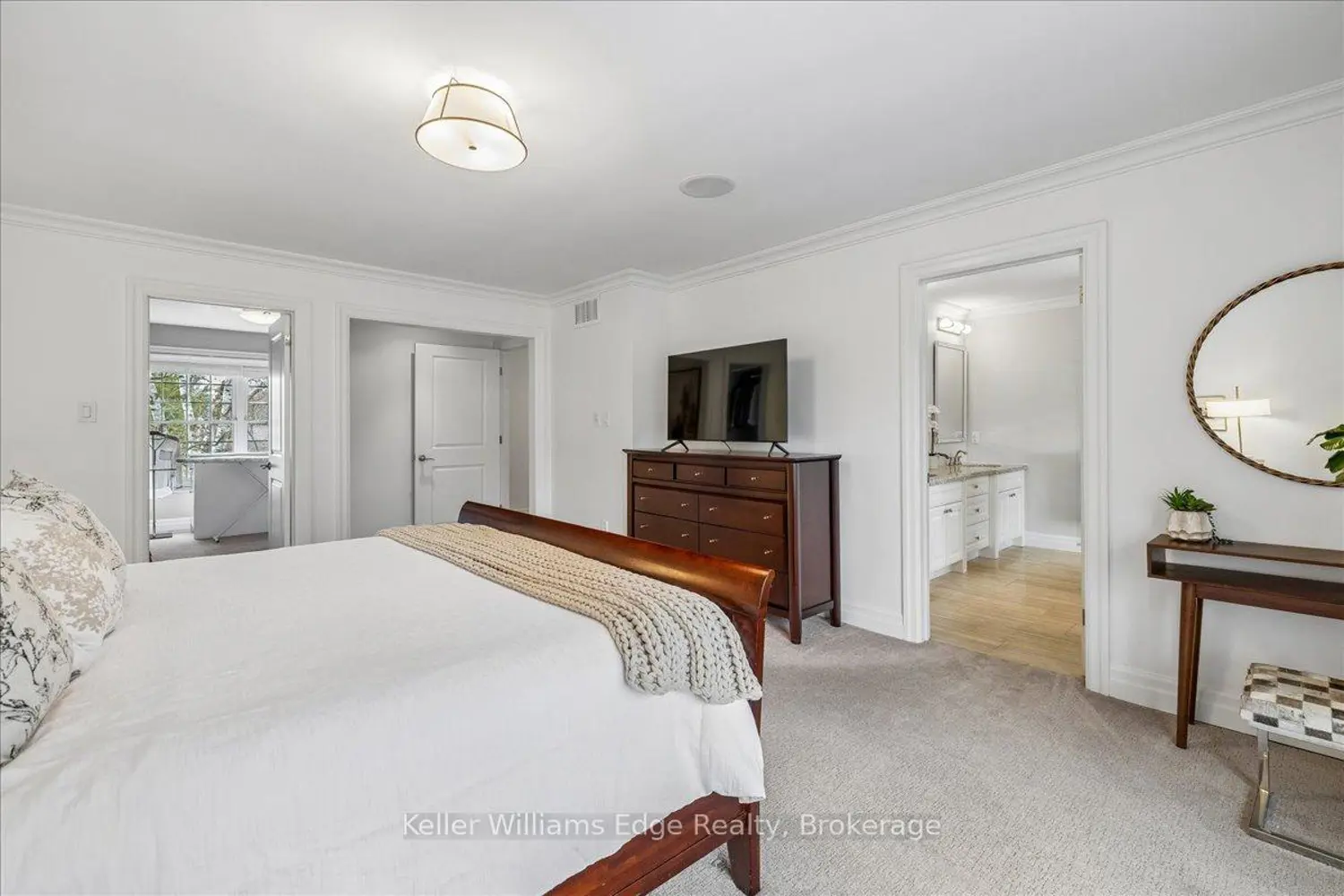 Additional image 8 of 249 Camelot Drive
