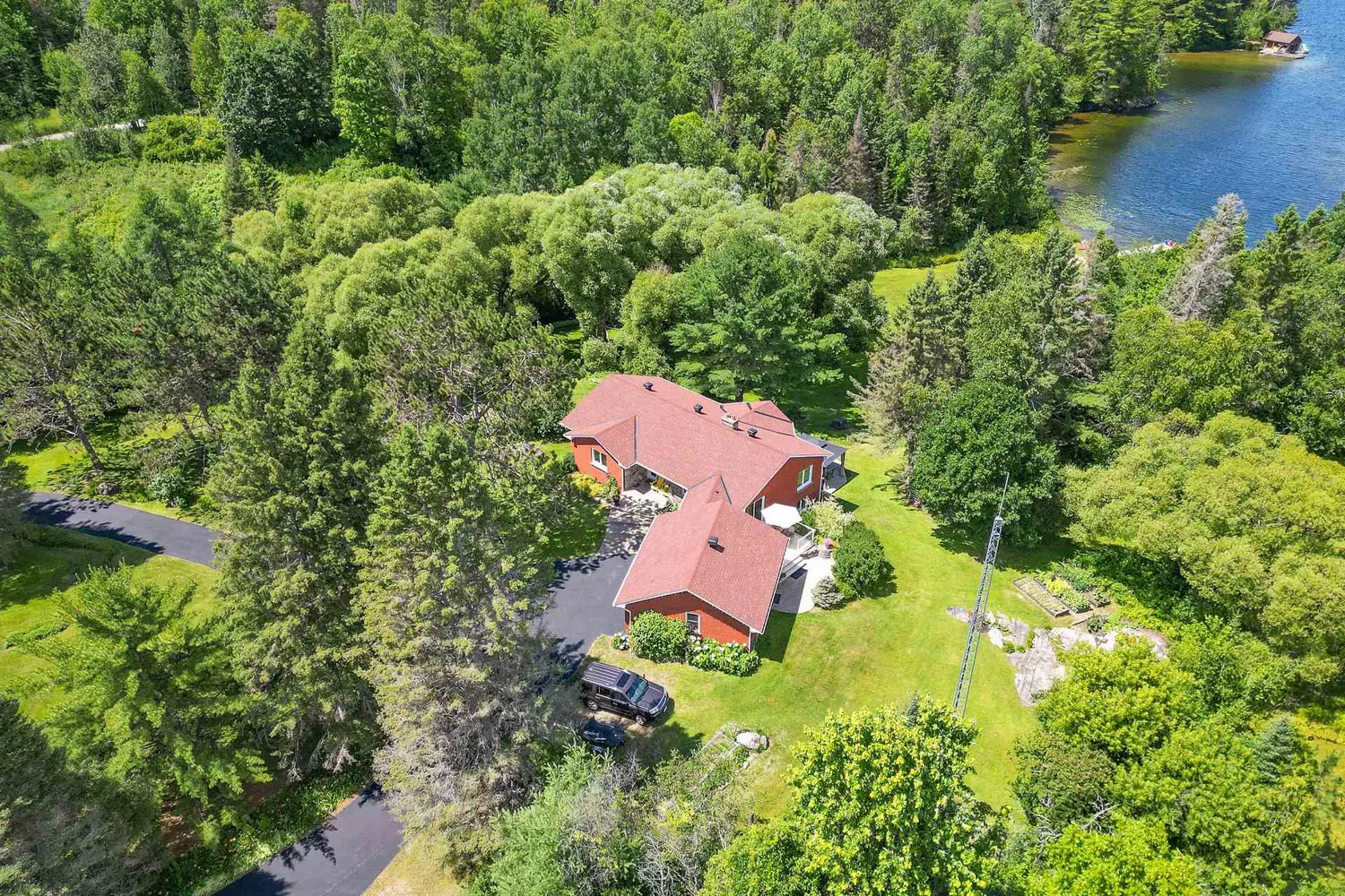 Additional image 9 of 353 Macpherson Drive