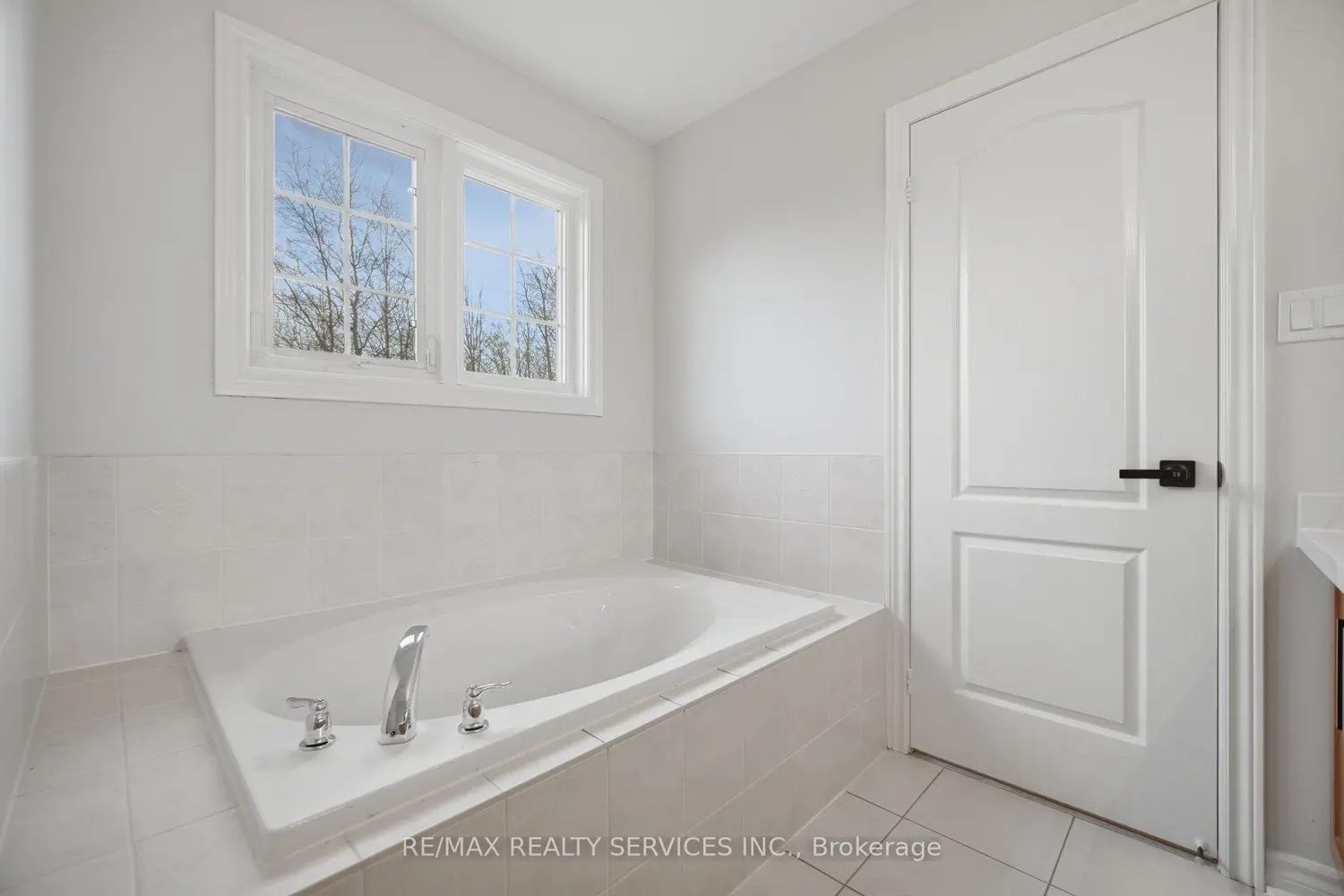 Additional image 13 of 62 Sir Jacobs Crescent