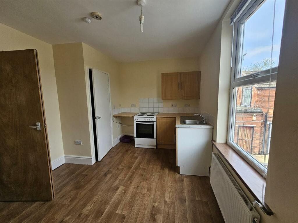 Additional image 4 of Studio for saleWallis Street, Nottingham, Nottinghamshire NG6