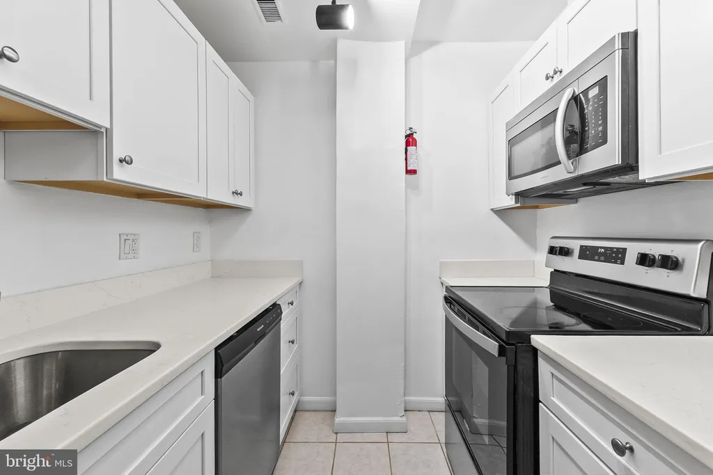 Additional image 7 of 1303 P Street NW Unit 2, Washington, DC 20005