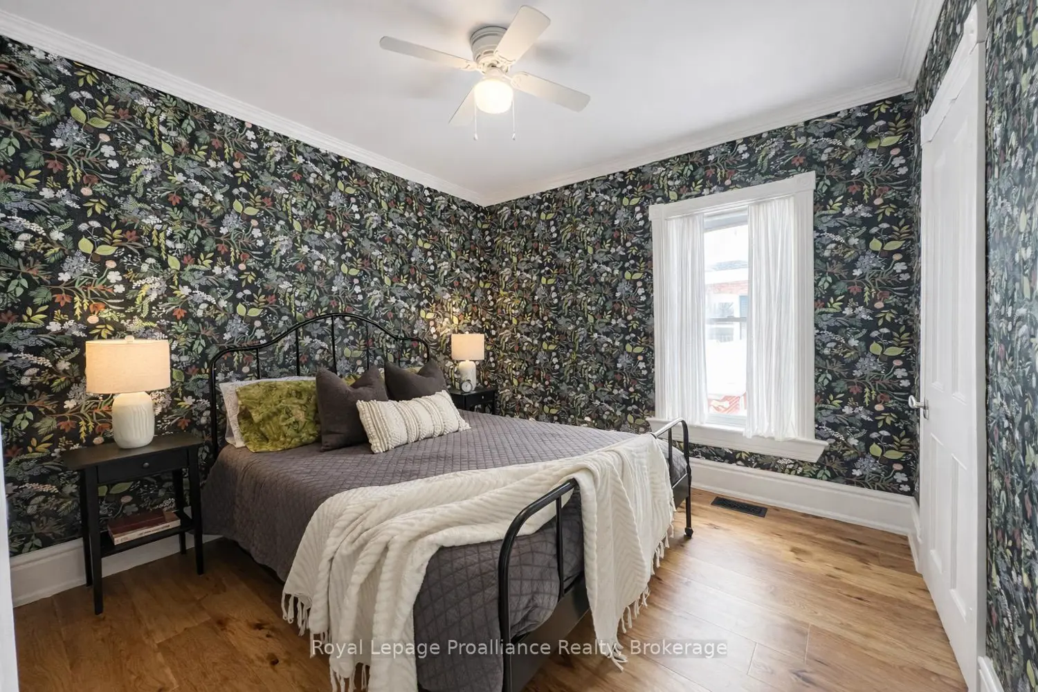 Additional image 12 of 308 Bleecker Avenue