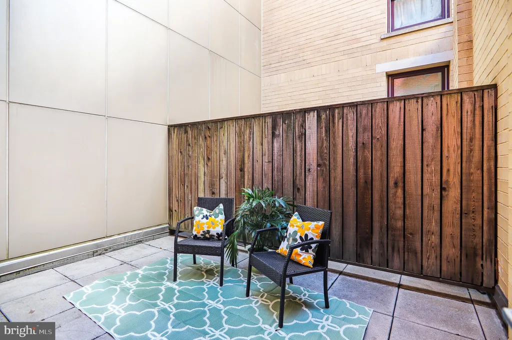 Additional image 5 of 675 E Street NW Unit 250, Washington, DC 20004