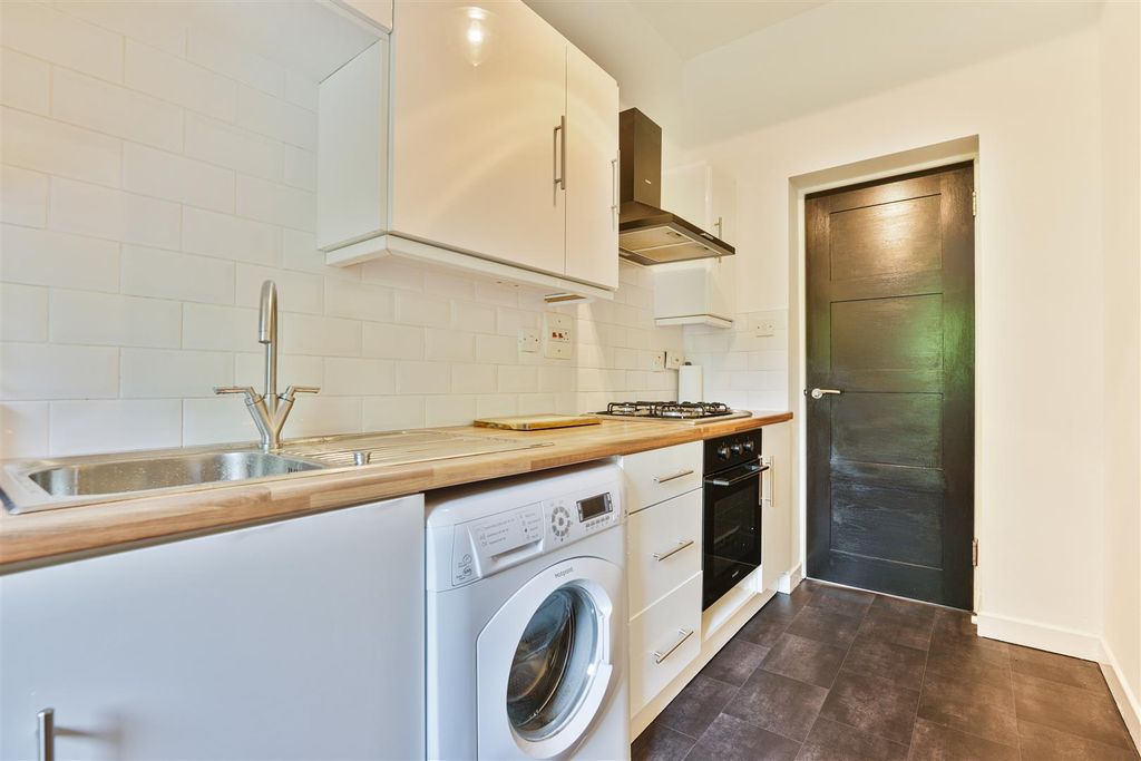 Additional image 8 of 2 bed flat for saleHamilton Road, Motherwell ML1