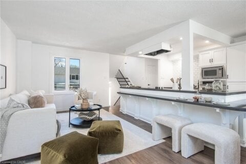 Additional image 7 of 4-397 Keats Way, Waterloo, ON, N2L 5S7