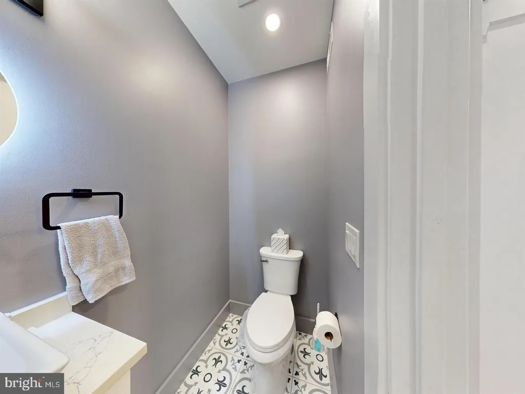Additional image 6 of 927 Kennedy Street NW Unit 303, Washington, DC 20011