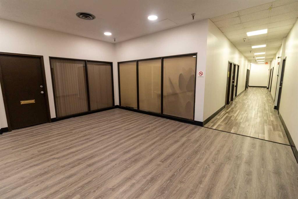 Additional image 6 of Suite 202-2411 4 Street NW, Calgary, AB, T2M 2Z8