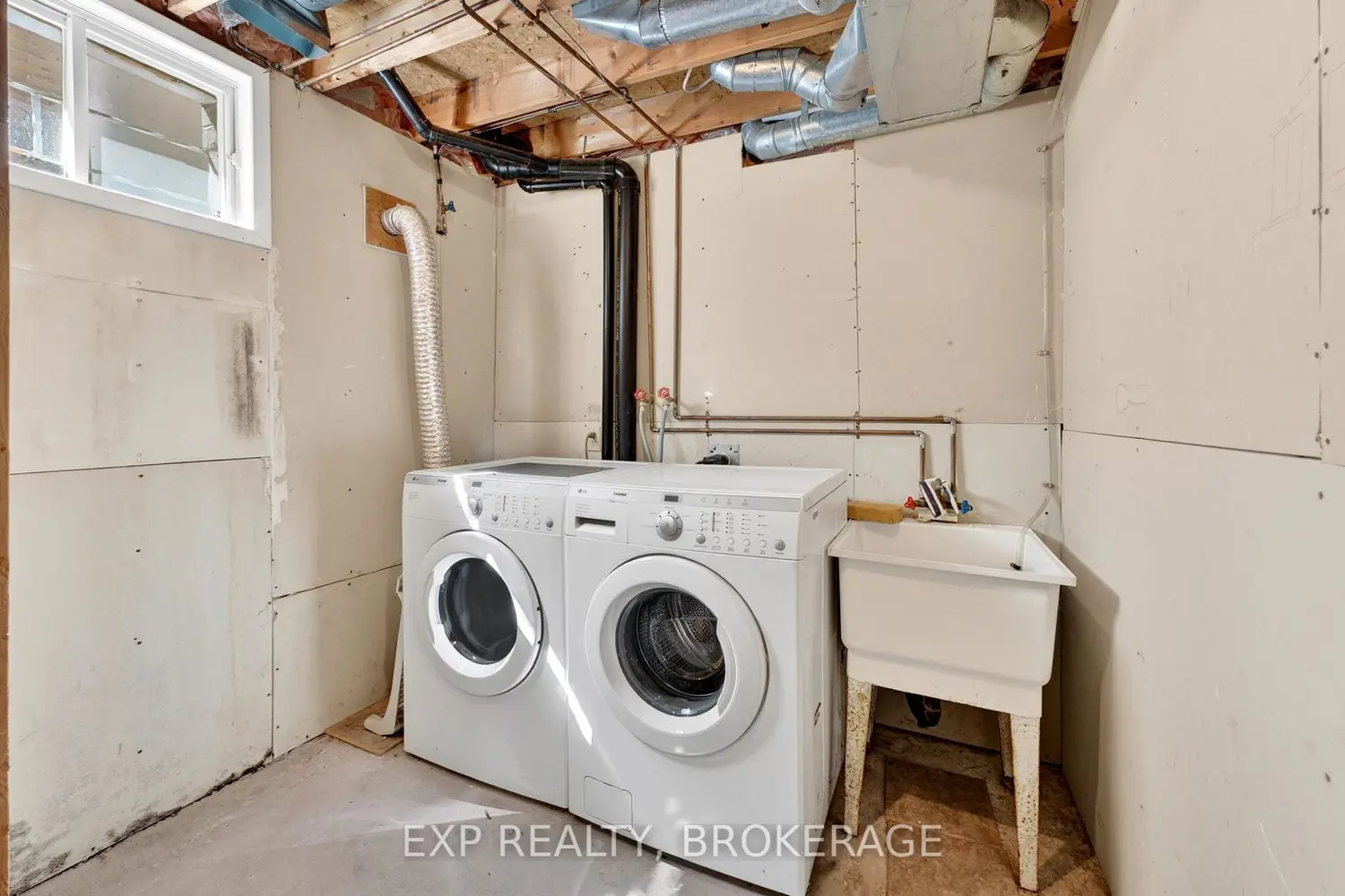 Additional image 16 of 23 Rose Abbey Drive
