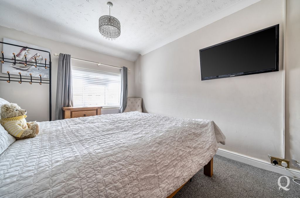 Additional image 13 of 3 bed semi-detached house for saleRegis Crescent, Sittingbourne, Kent ME10