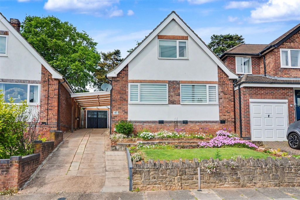 3 bed detached house for saleGreenland Crescent, Beeston, Nottingham NG9