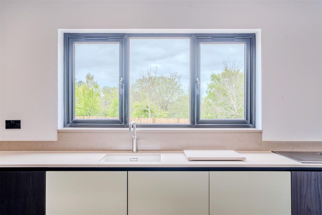 Additional image 16 of 4 bed detached house for saleLawson Avenue, Motherwell ML1