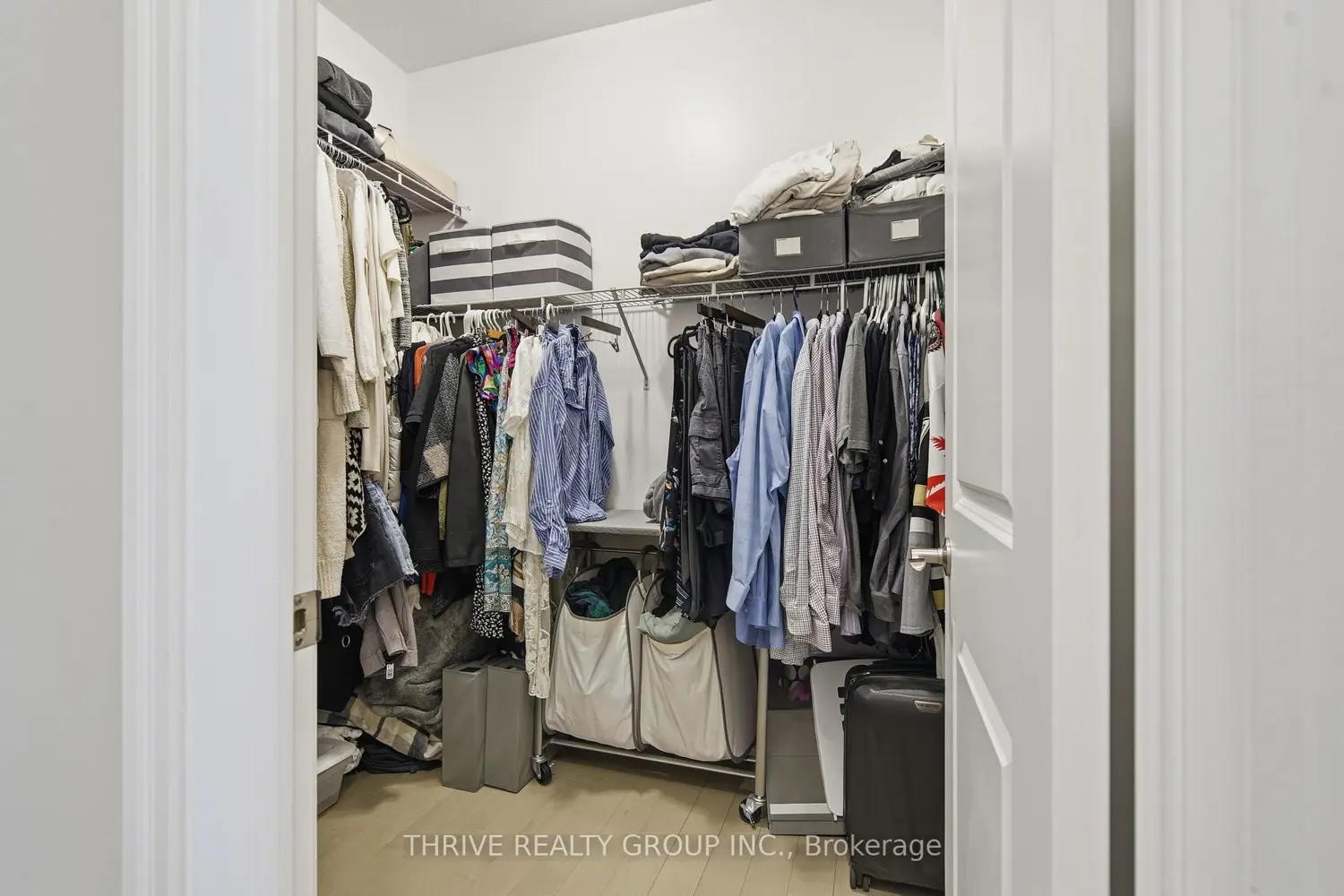 101 Renaissance Drive photo 5