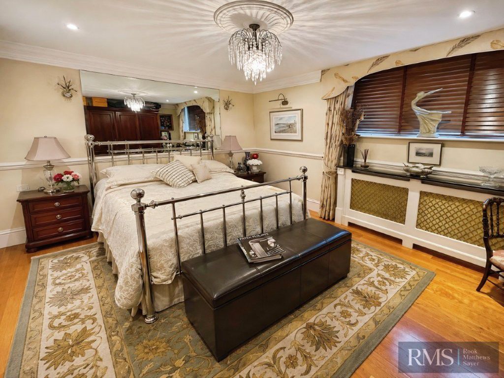Additional image 11 of 4 bed flat for salePrincess Mary Court, Jesmond, Newcastle Upon Tyne NE2