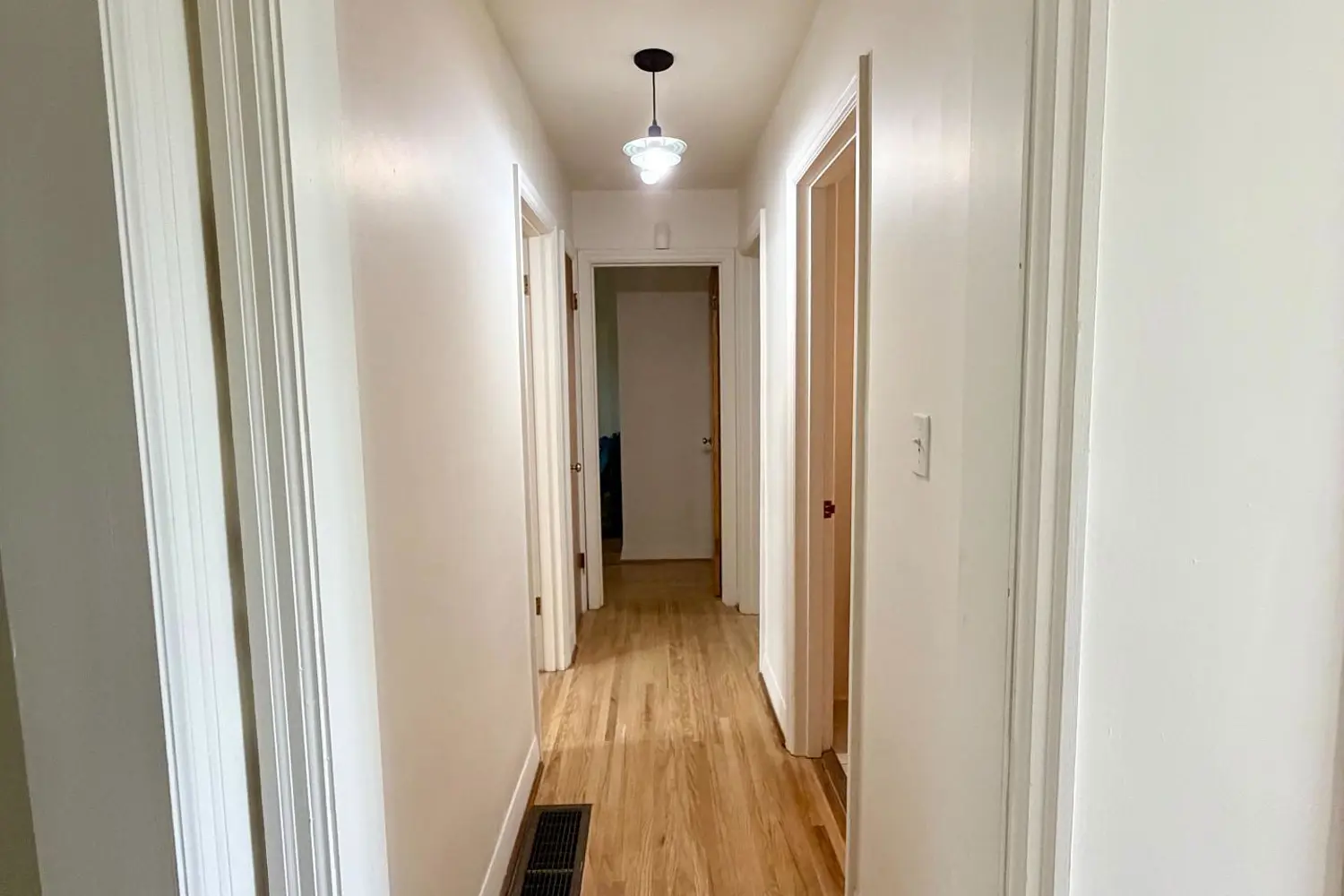 Additional image 13 of 54 Greenlawn Avenue