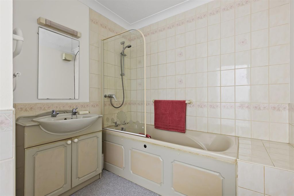 Additional image 9 of 1 bed flat for saleCarnegie Court, 17 Springs Lane, Ilkley LS29