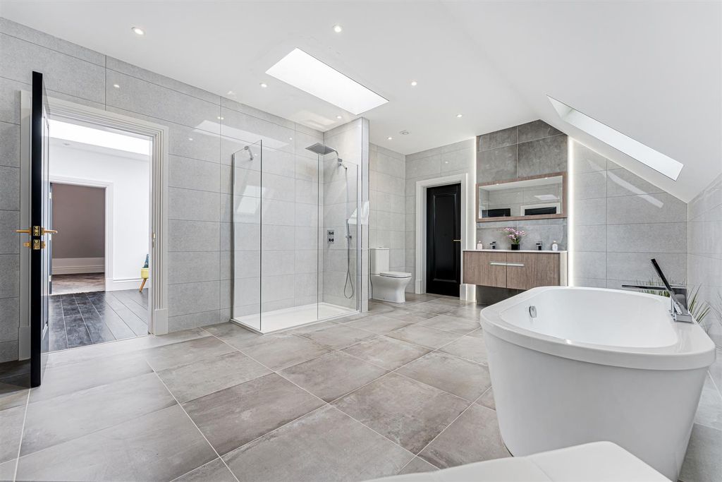 Additional image 54 of 5 bed detached house for saleMassams Lane, Formby L37