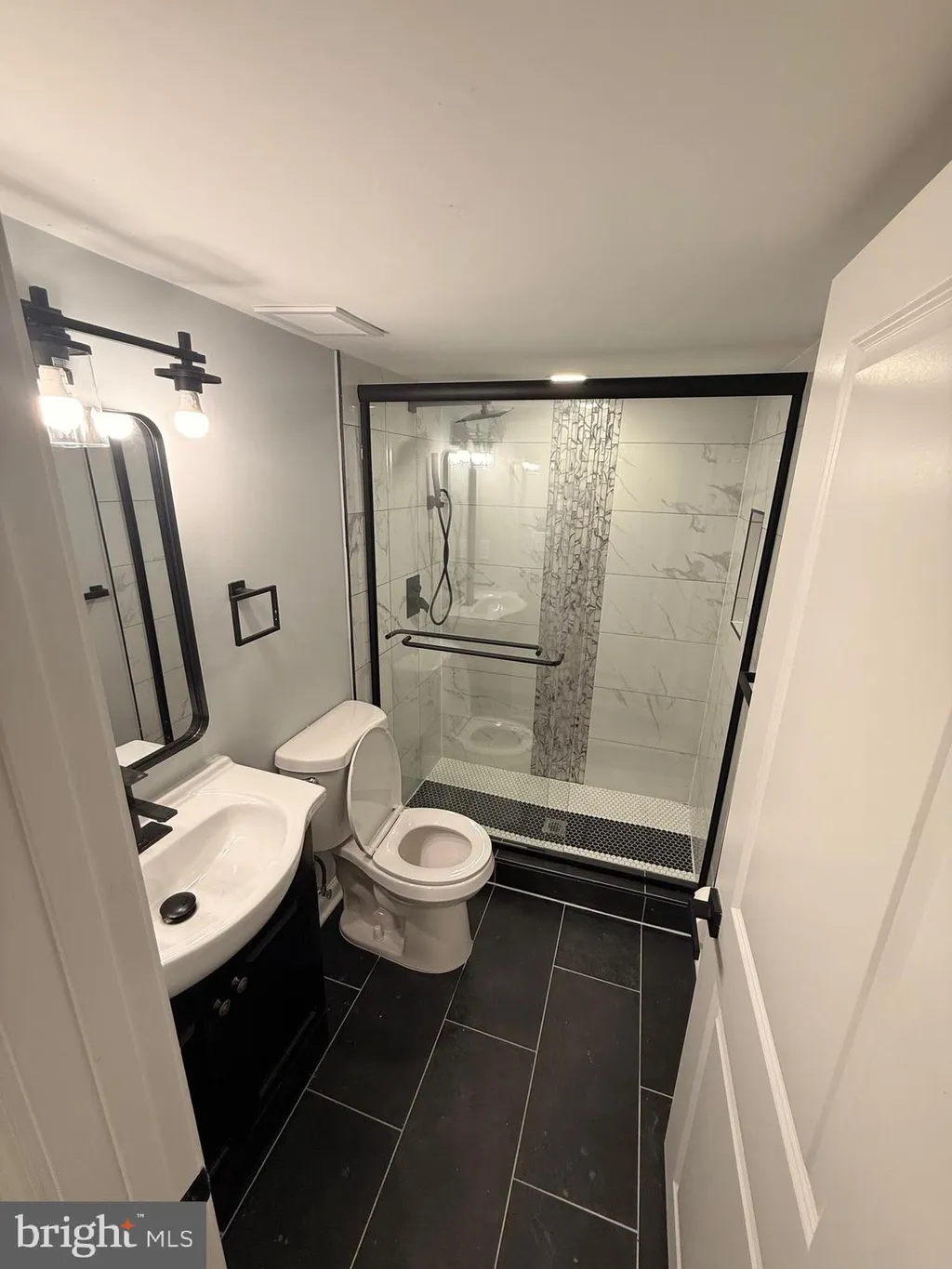 Additional image 14 of 1326 S Street SE, Washington, DC 20020