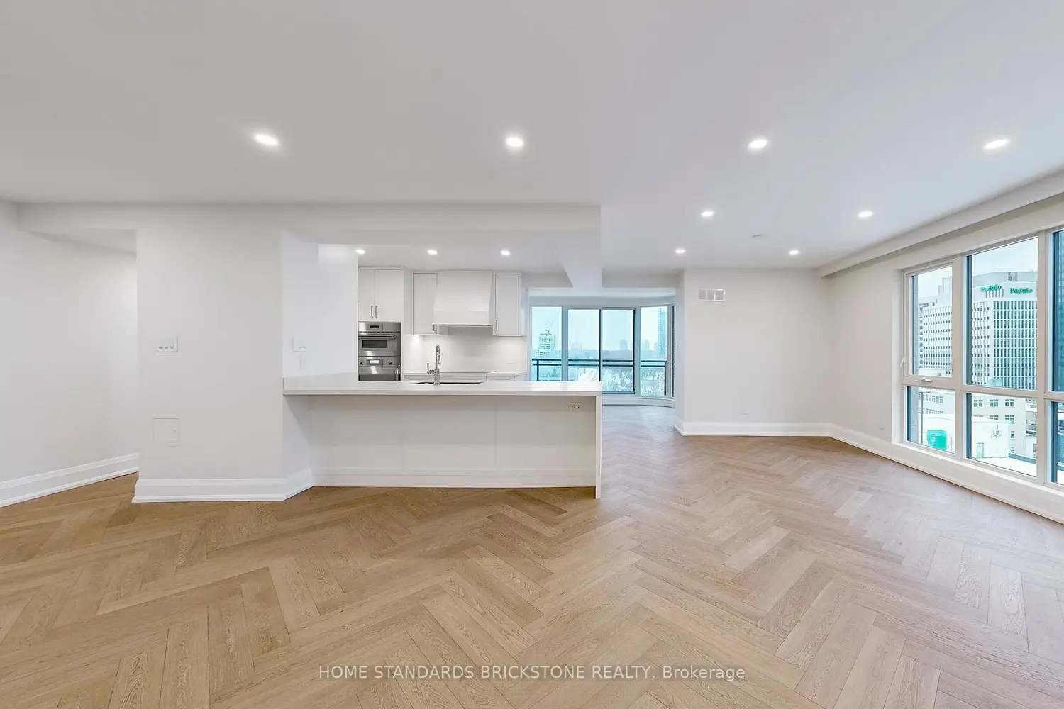 40 Rosehill Avenue 1001 photo 4
