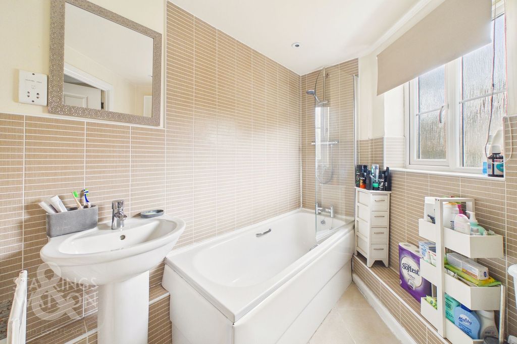 Additional image 13 of 2 bed flat for saleFairway, Queens Hills, Norwich NR8