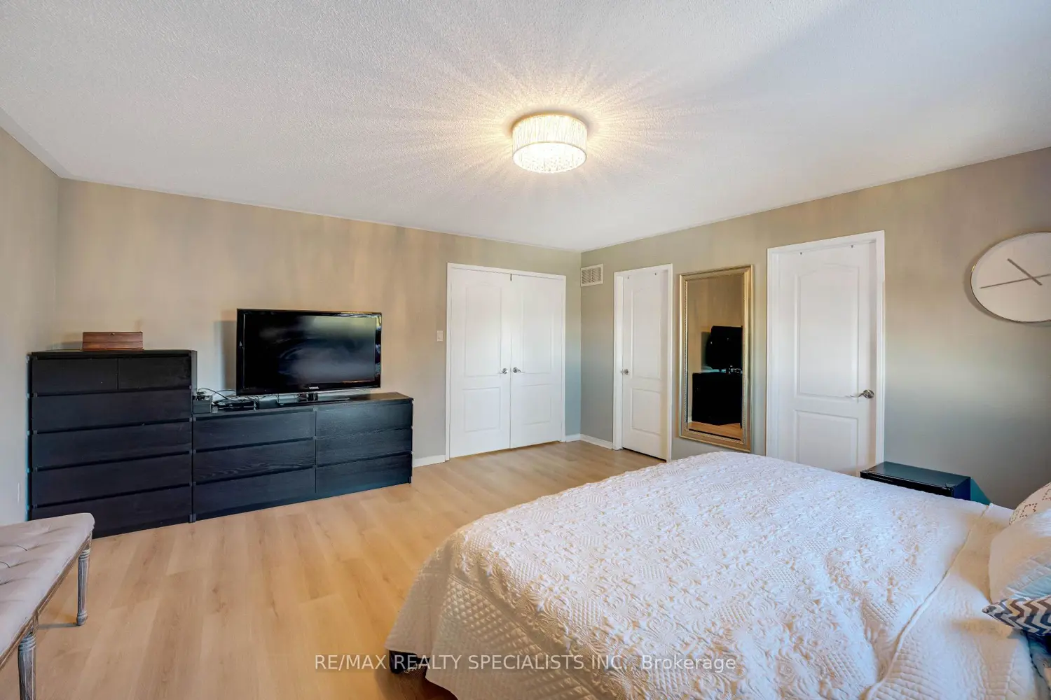 Additional image 8 of 7 Banington Crescent