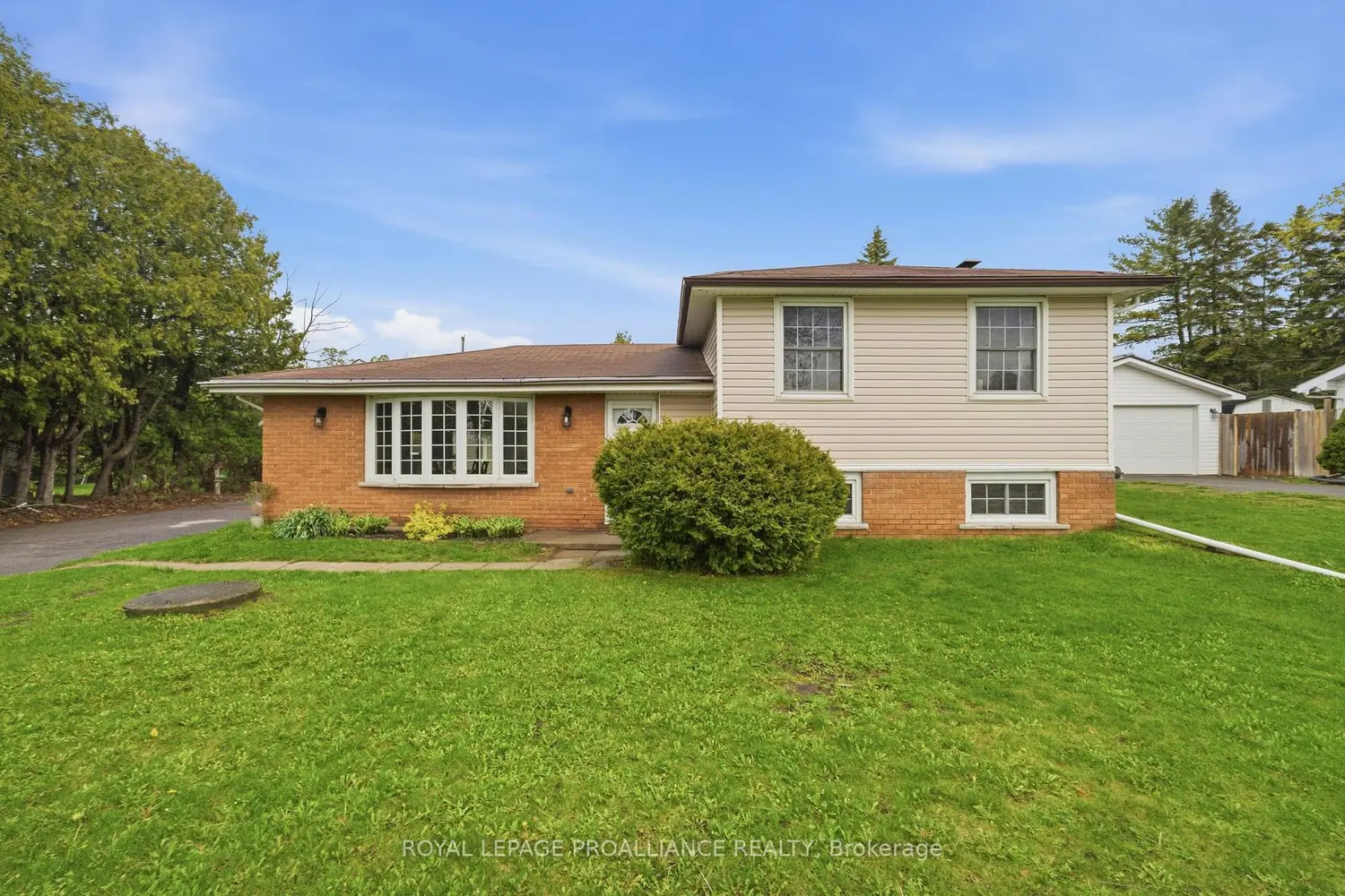 584 Whites Road