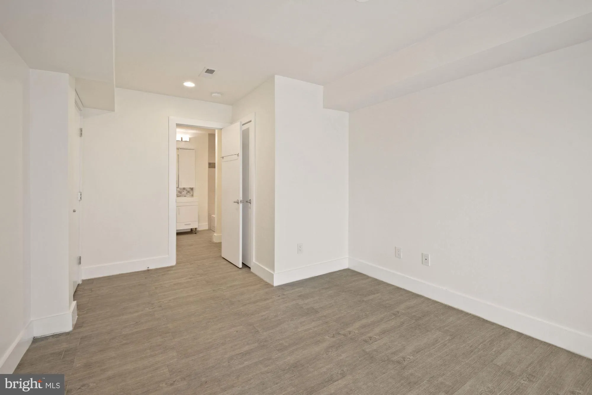 Additional image 32 of 1355 Oak Street NW Unit 2, Washington, DC 20010