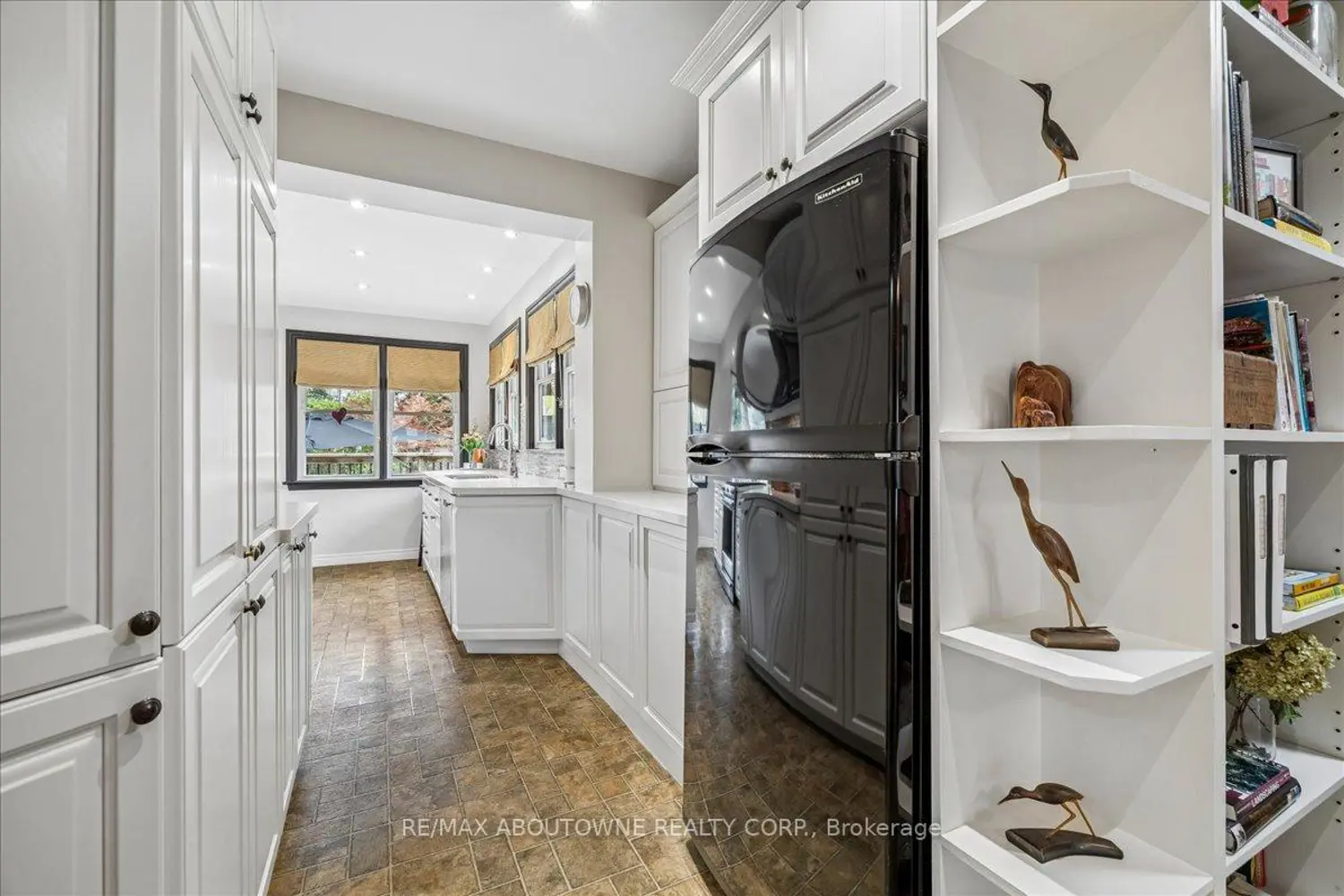 Additional image 6 of 316 River Side Drive