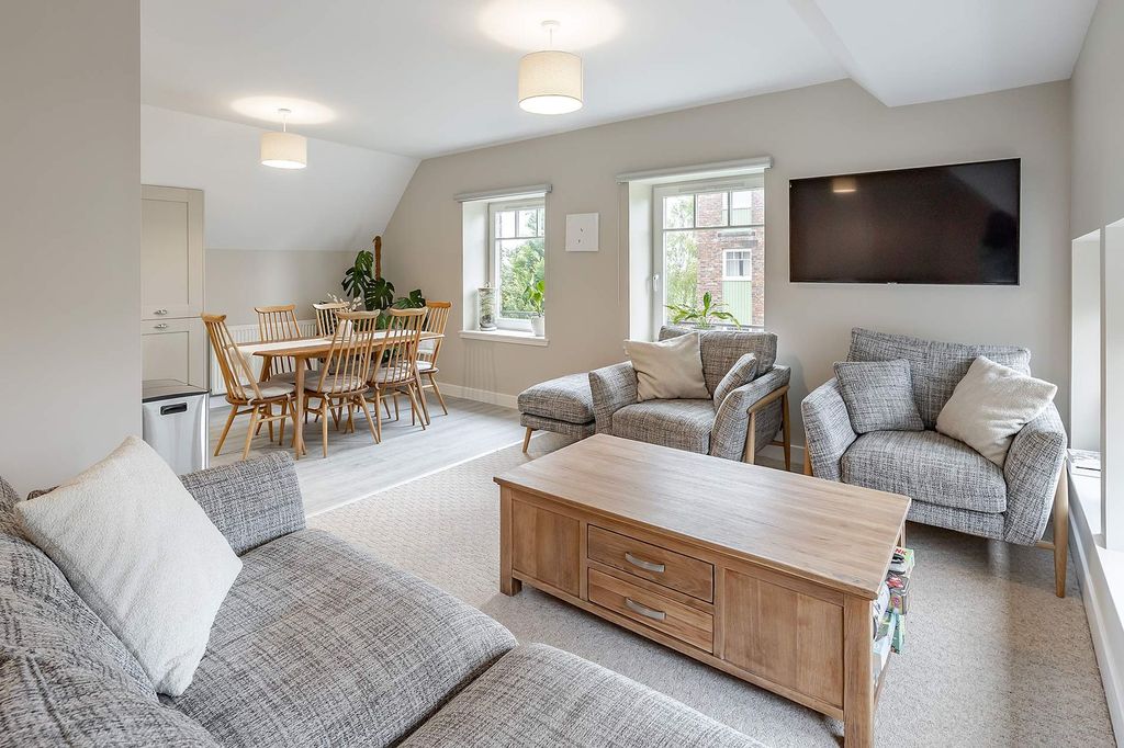 Additional image 3 of 2 bed flat for saleThe Beech Tree, Linlithgow EH49