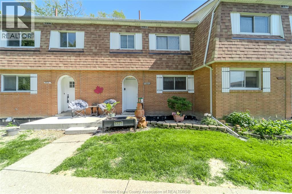 5523 Empress Street, Windsor, ON, N8T3B2