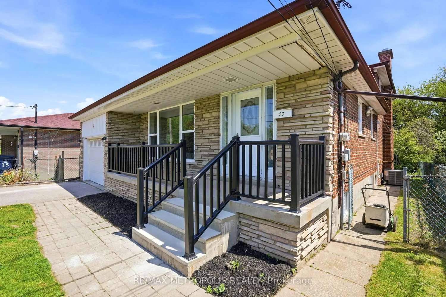 23 Lochleven Drive photo 2