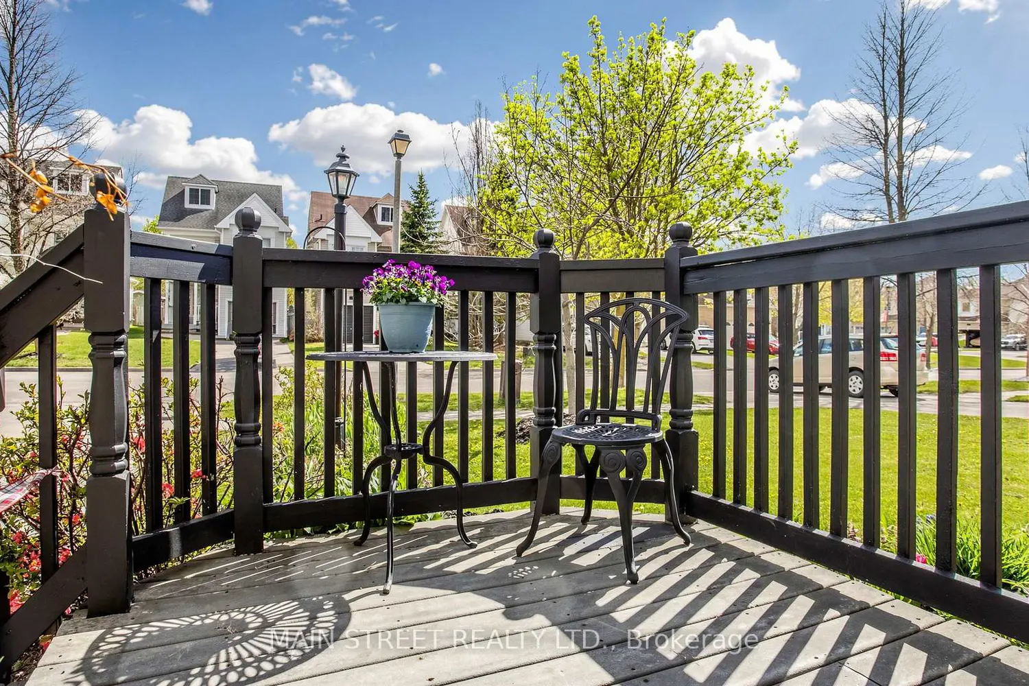 176 Mainprize Crescent