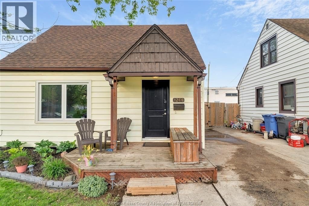 Additional image 8 of 1260 Oak , Windsor, ON, N8X2B1