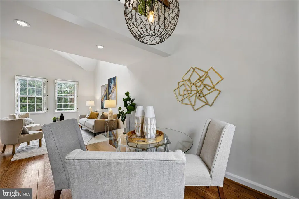Additional image 7 of 3621 39th Street NW Unit E323, Washington, DC 20016