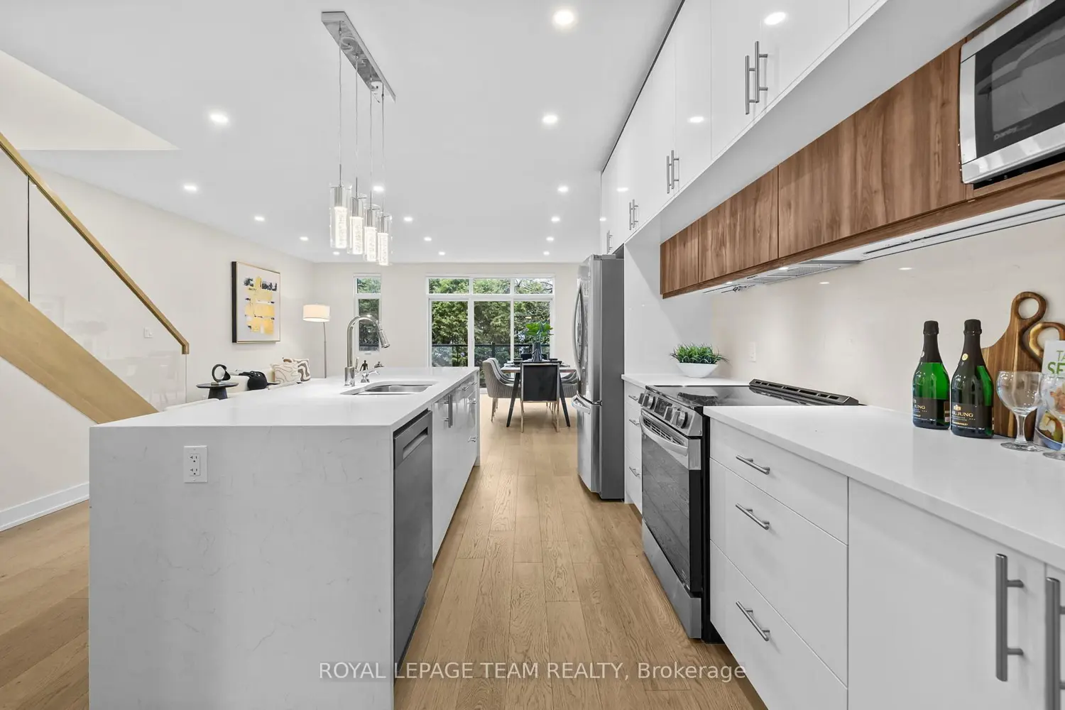 Additional image 4 of 498 Wentworth Avenue