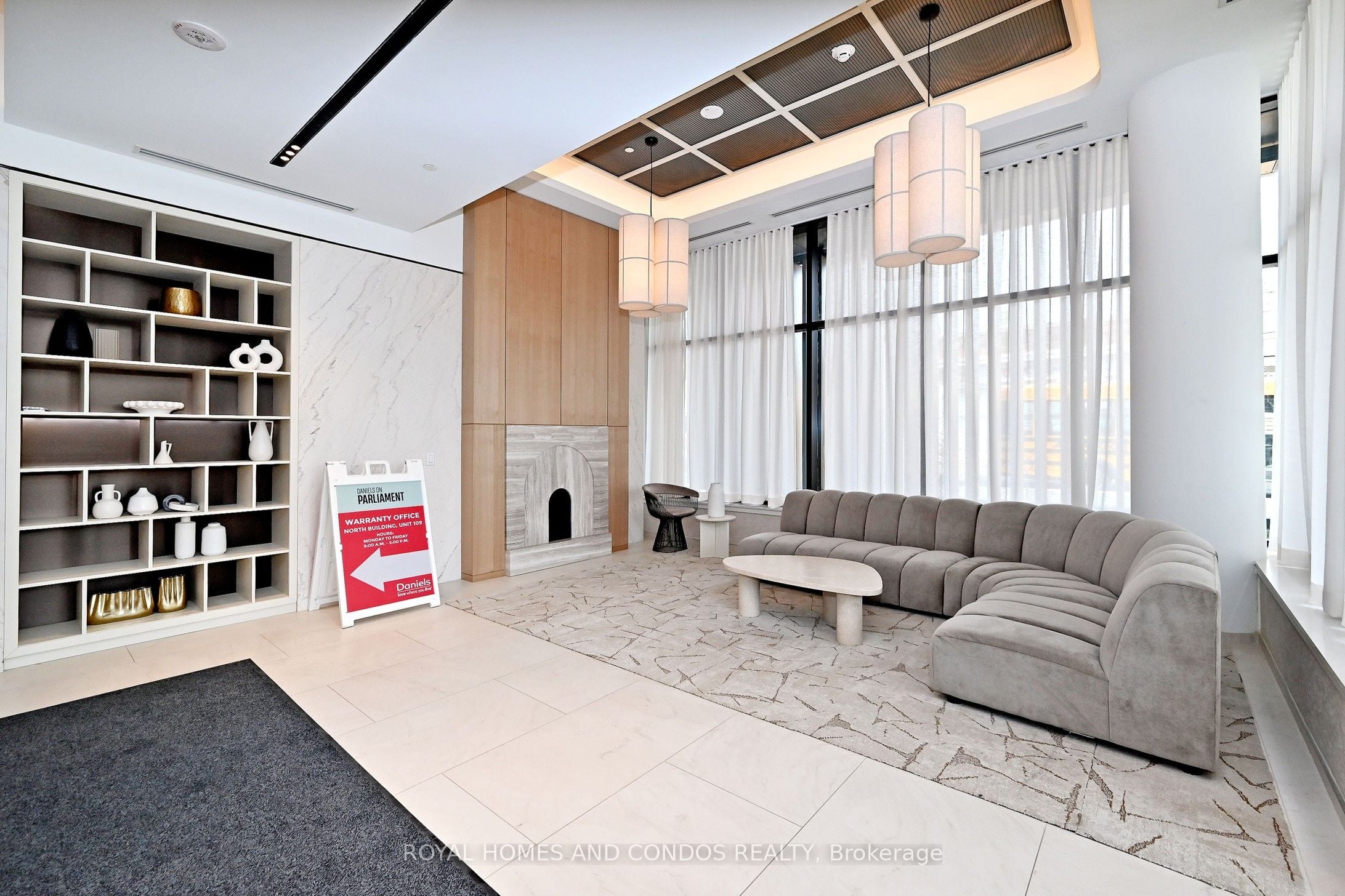 Additional image 4 of 1110-10 Oak Street, Toronto, ON, M5A 0Z1