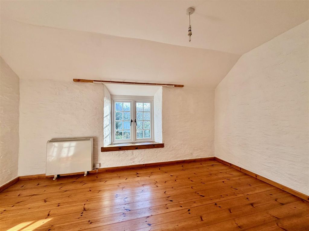 Additional image 21 of 6 bed cottage for saleOreston, Plymouth PL9