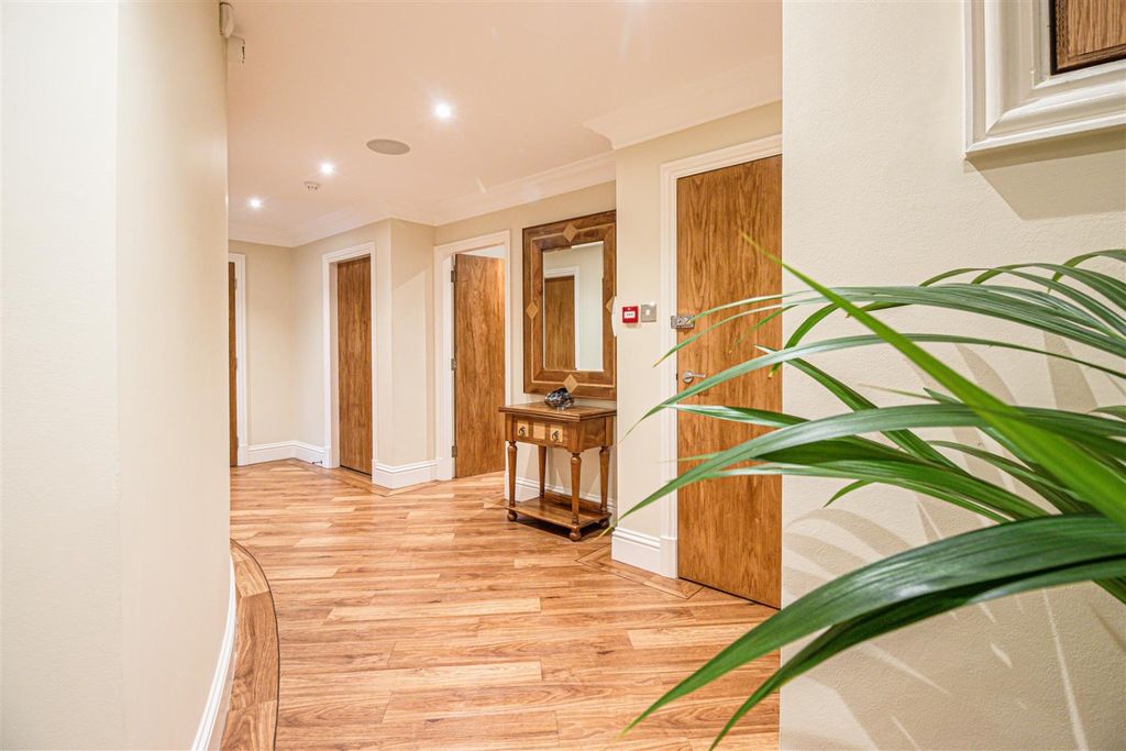 Additional image 29 of 3 bed flat for saleCambridge Road, Southport, Merseyside PR9