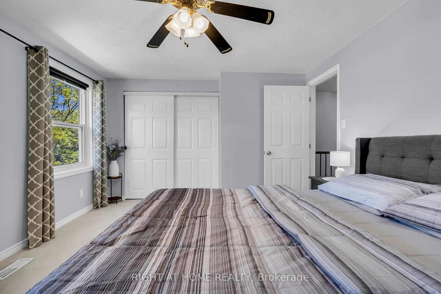 Additional image 12 of 940 Gentry Crescent